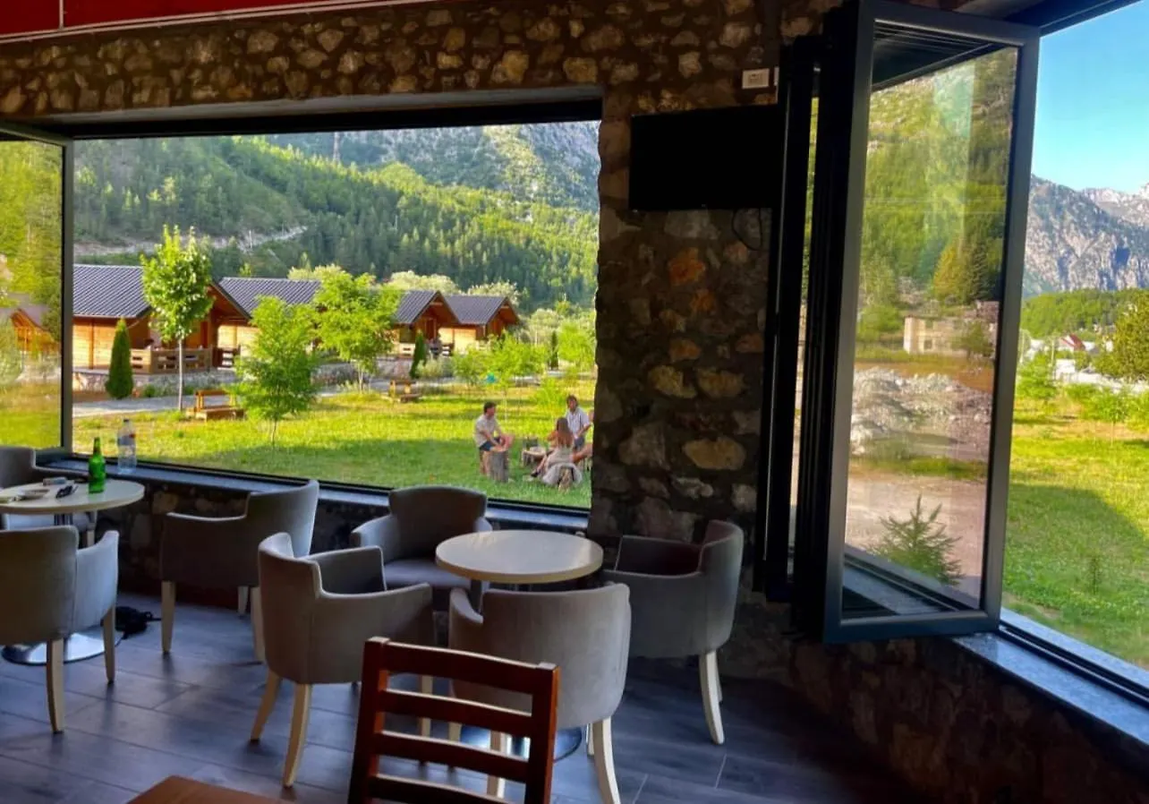 Villa Cntr Park Valbona Albanien
